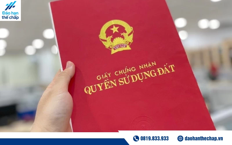 Trách nhiệm của ngân hàng đối với vay sổ đỏ không chính chủ